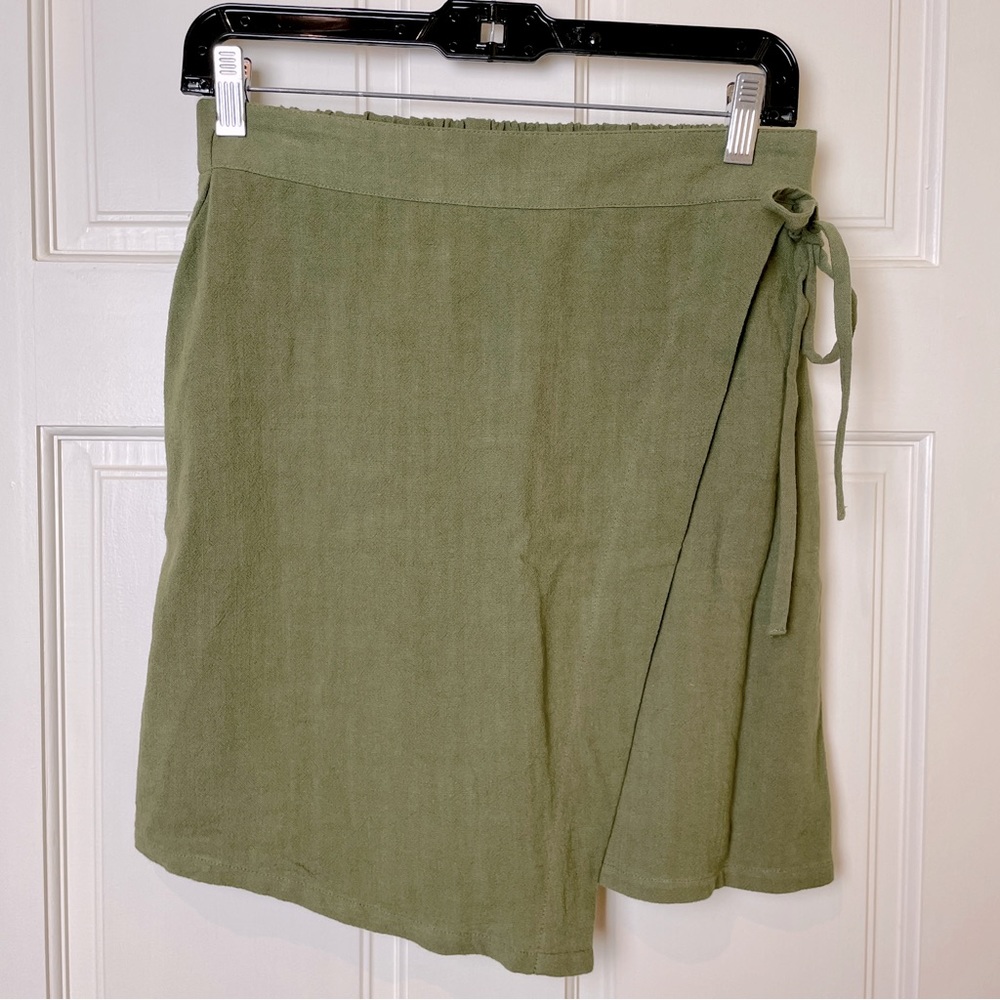 A New Day Green Asymmetrical Short Wrap Skirt - XS